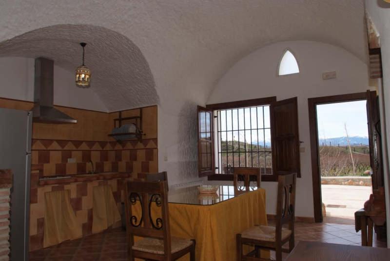 Benalúa de Guadix Cuevas La Chumberaゲストハウス エクステリア 写真